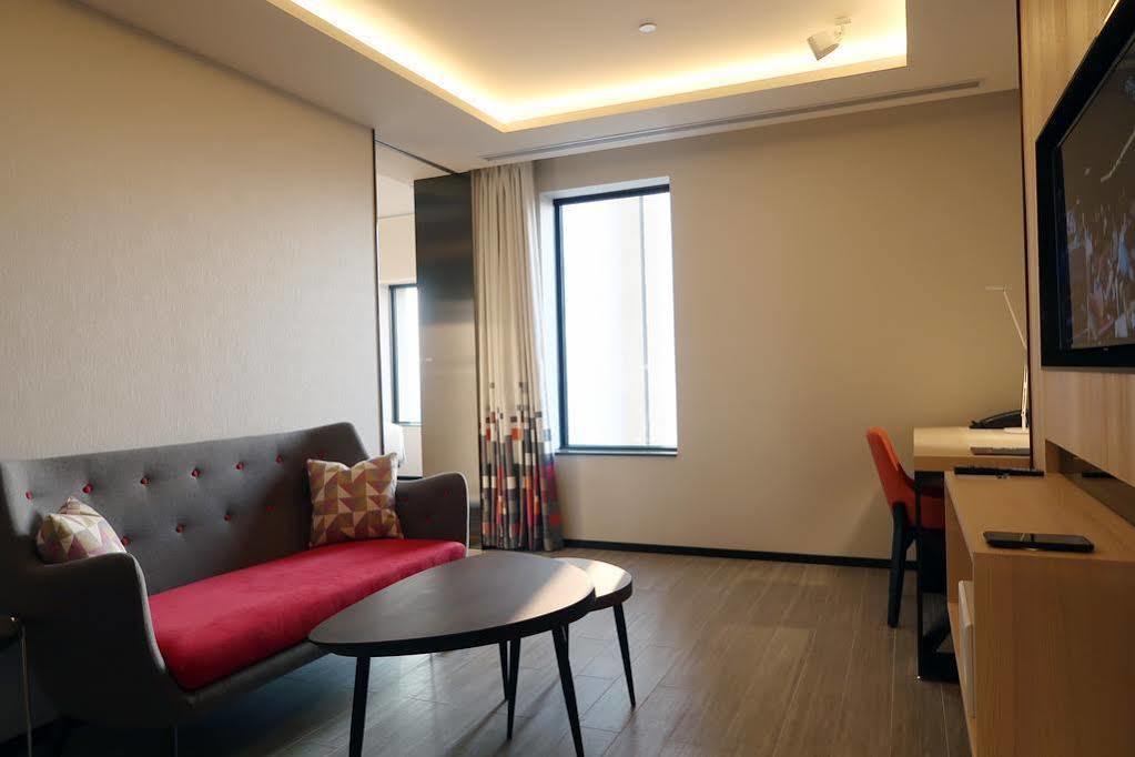 Hotel Aloft Taipei Beitou Exterior foto