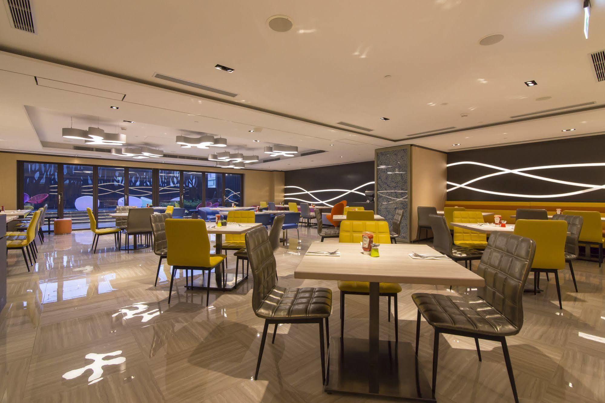 Hotel Aloft Taipei Beitou Exterior foto